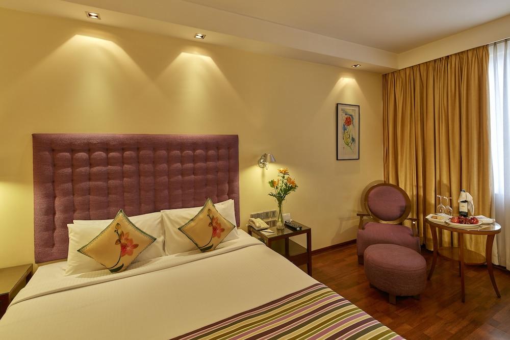 Royal Orchid Central Bangalore, Mg Road Exterior foto
